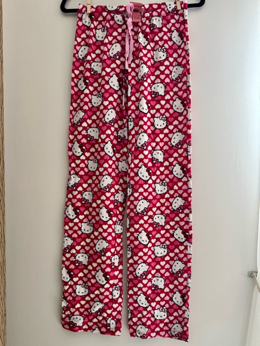 Hello Kitty Heart Pajama Pants